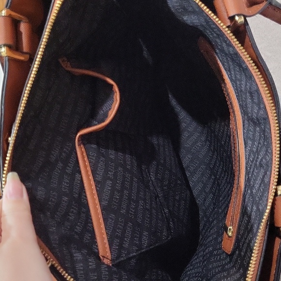 Steve Madden Purse - Picture 12 of 17